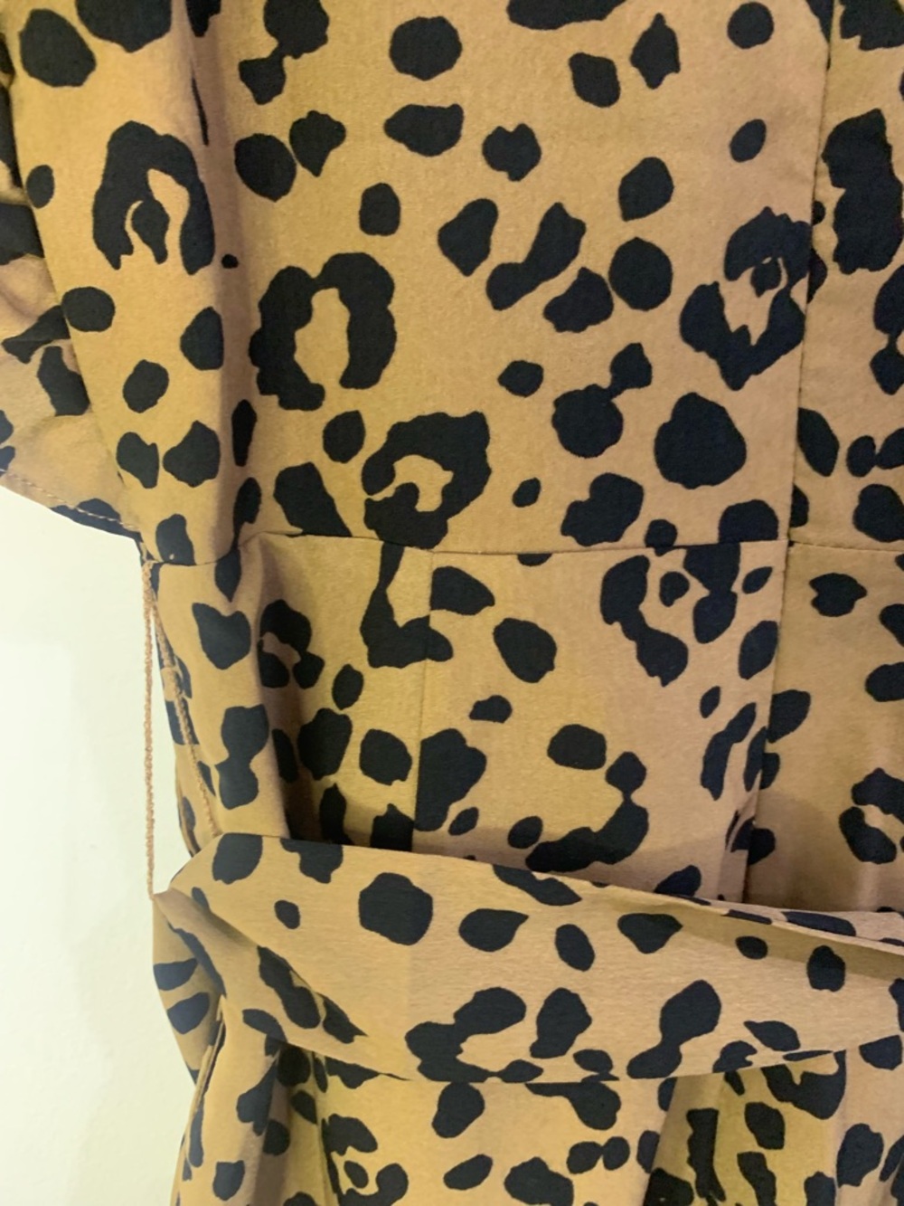 LOVERS AND FRIENDS Jill Romper Size XS Leopard Print Flutter Sleeves Ruffle Trim - Picture 12 of 15